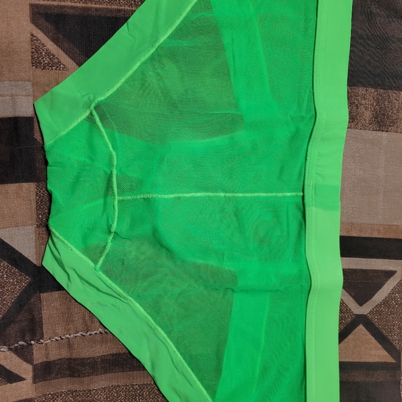 Very sexy and sheer men's Undies. Measured is 30"and stretch to 40"-42". - Picture 2 of 5